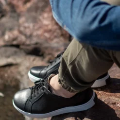 AHO Miesten sneakerit