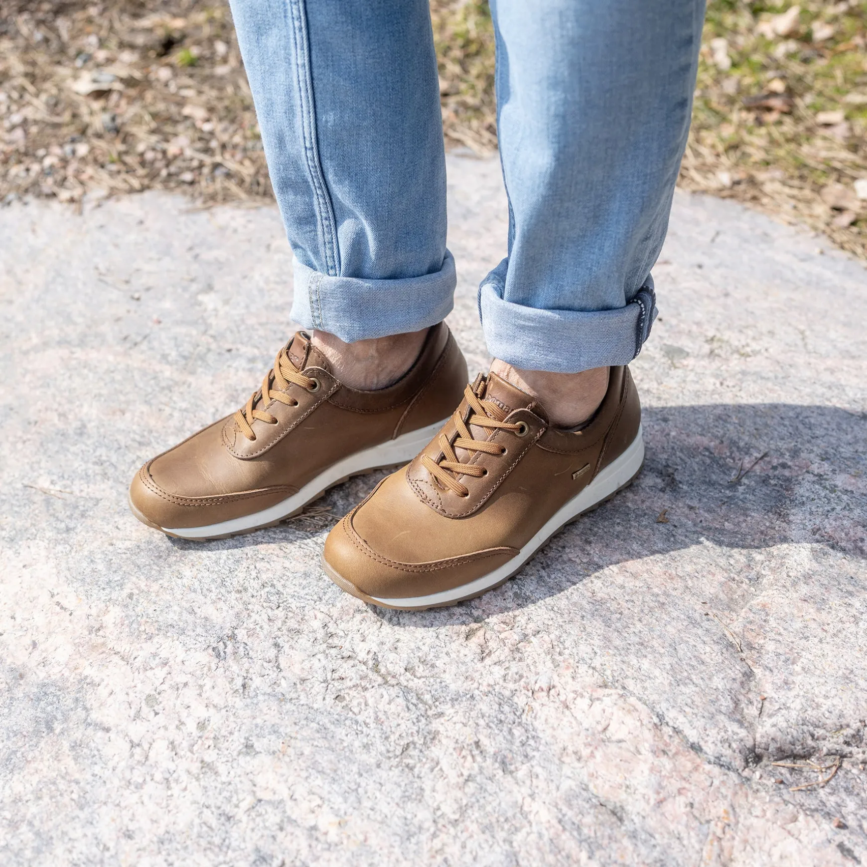 ASTERI Naisten GORE-TEX® sneakerit