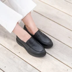 KREPPI Naisten loaferit