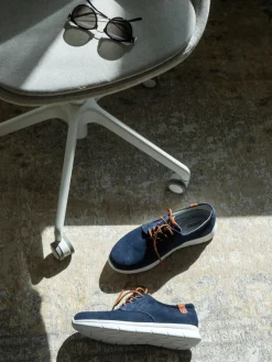 TIKKA Miesten mokkanahka sneakerit